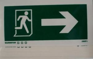 LLL sign running man + arrow right